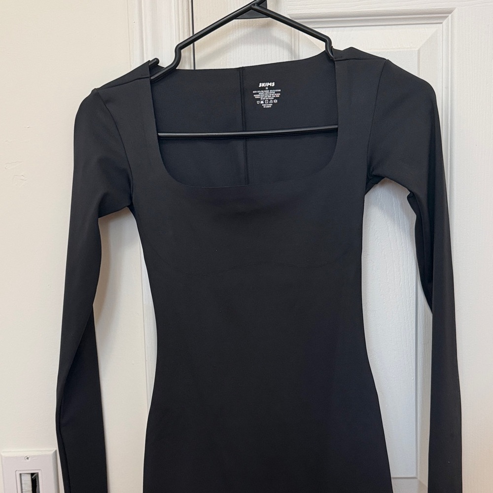 SKIMS Black Square Neck Long Sleeve Dress